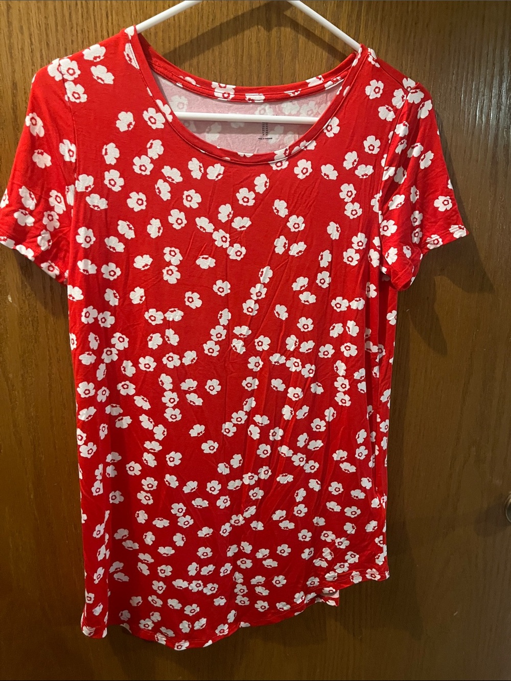 Amazon Essentials Red Short-Sleeve Floral Tee NWOT